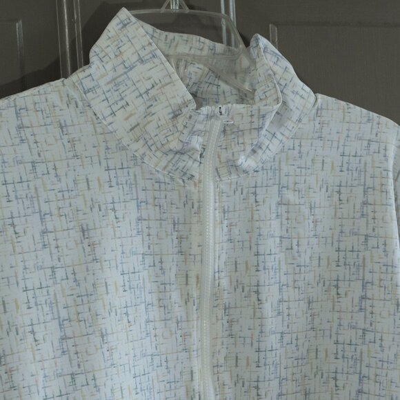 CALIA by Carrie Underwood Light Gray Utility Jacket - Picture 7 of 12